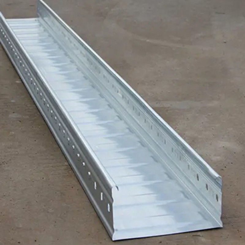 Clip sul vassoio per cavi ondulati 50mm-500mm Capacità di carico 20-100kg/M Argento